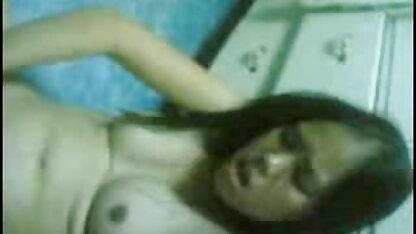 ब्राजील गुदा सेक्स से पहले कमीने हिंदी मूवी सेक्सी वीडियो के चेहरे पर बैठता है