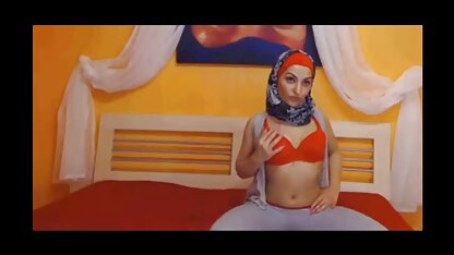 ब्रिटिश हिंदी मूवी सेक्सी फिल्म सुनहरे बालों वाली लड़की गड़बड़