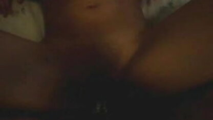 ब्रीजेट बी प्रसन्न राक्षस हड्डियों के साथ सेक्सी हिंदी फुल पिक्चर उसके मुंह और बड़े स्तन